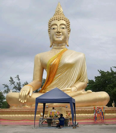 Статуя Будды в Китае